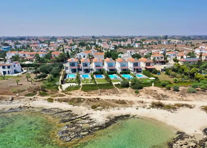 Villa Ivory - Seafront